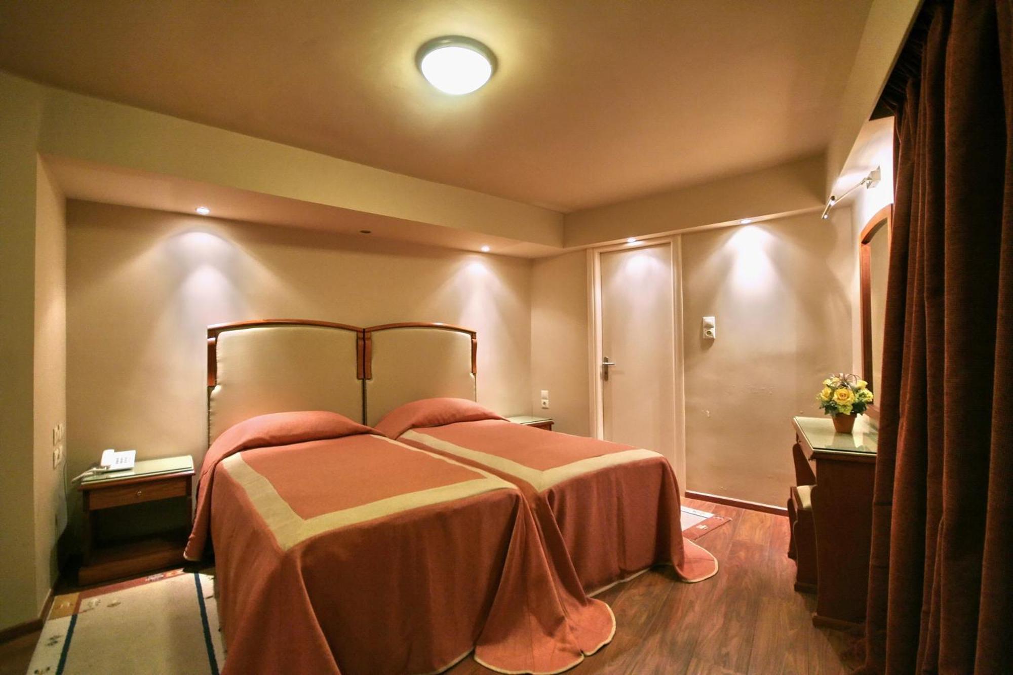 Kentrikon Hotel Лагадія Номер фото